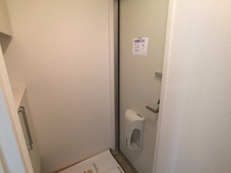玄関　図面と現状に相違がある場合には現状を優先