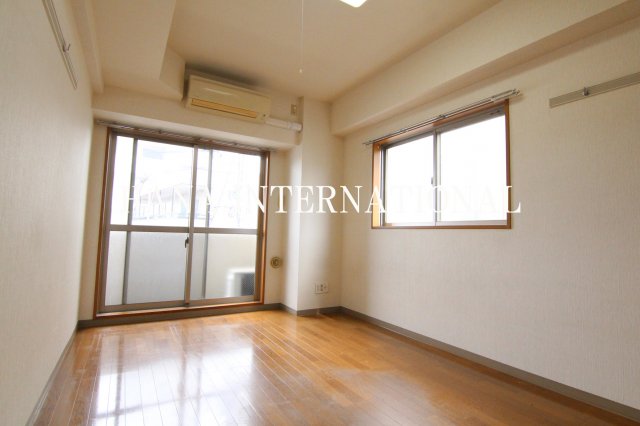 居室・リビング　他部屋参考写真です