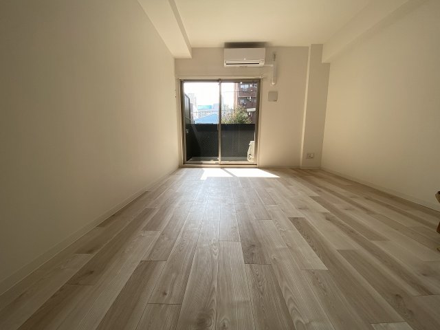 居室・リビング　カラーパターンが異なりますので、写真はイメージとなります。