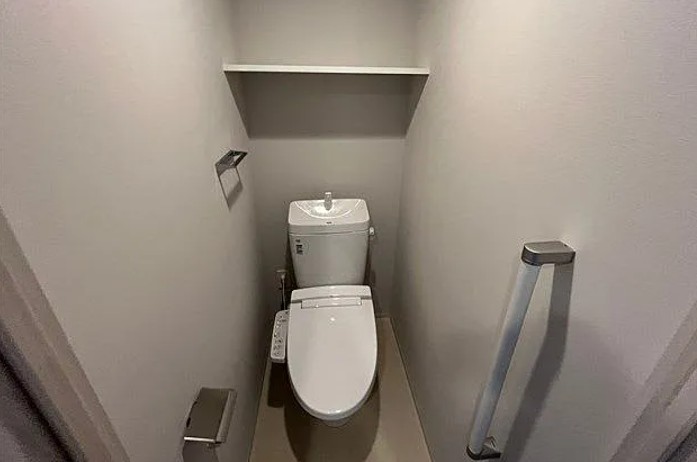 トイレ　※別部屋参考写真