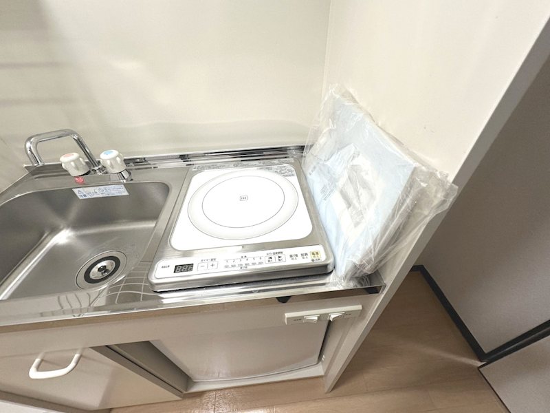 その他　ＩＨコンロ、ミニ冷蔵庫付き