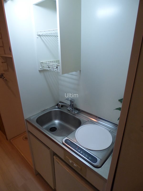 キッチン　別部屋のお写真です。ご参考までに！