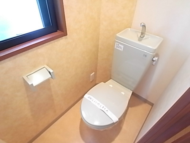 トイレ　同一物件参考写真