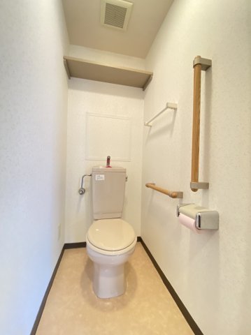 トイレ　※写真は306号室