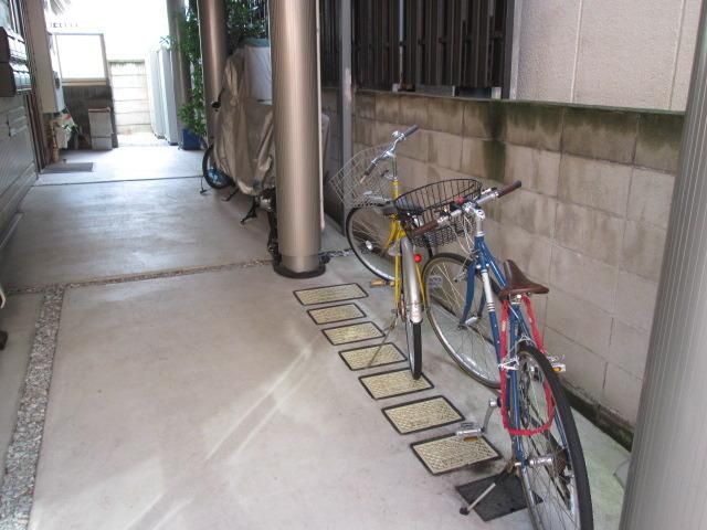 その他共有部分　★駐輪スペース有ります★