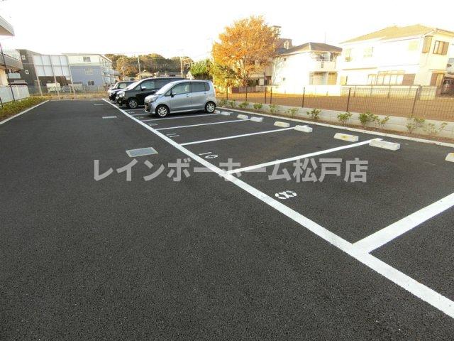 駐車場　駐車場です
