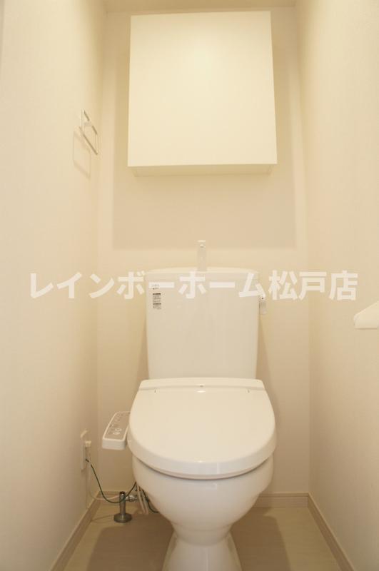 トイレ　落ち着いたトイレです