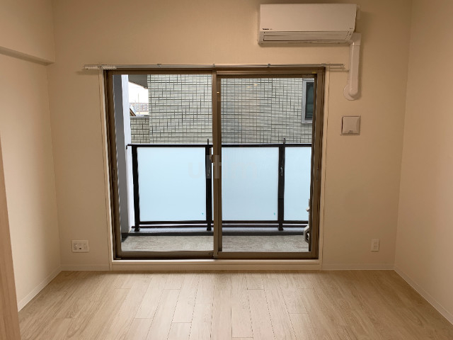 居室・リビング　違うお部屋の写真です。ご参考までに