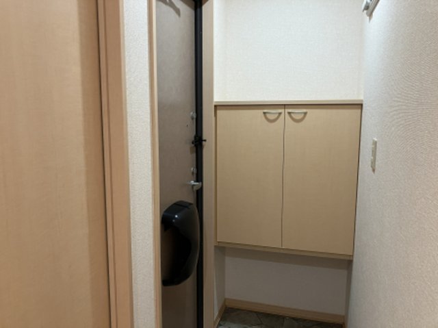 リビングタウン桜田南Bの玄関写真