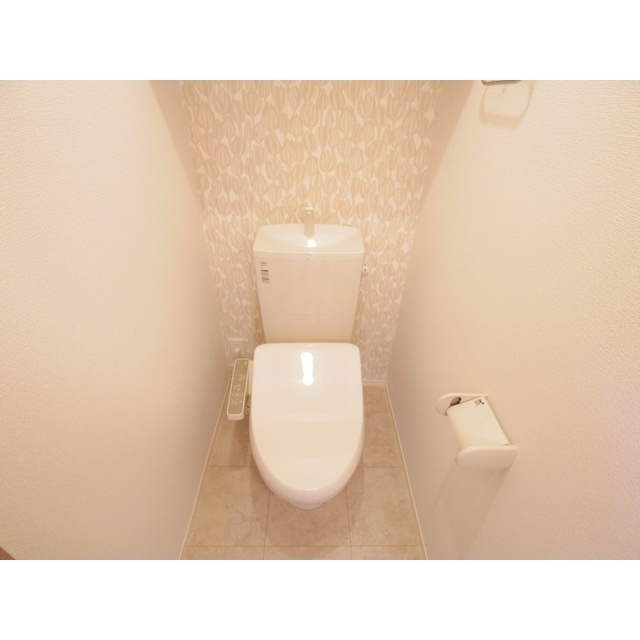 トイレ　同タイプ部屋の画像です