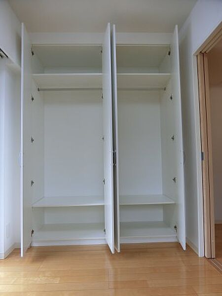 収納　※別部屋の参考写真です。