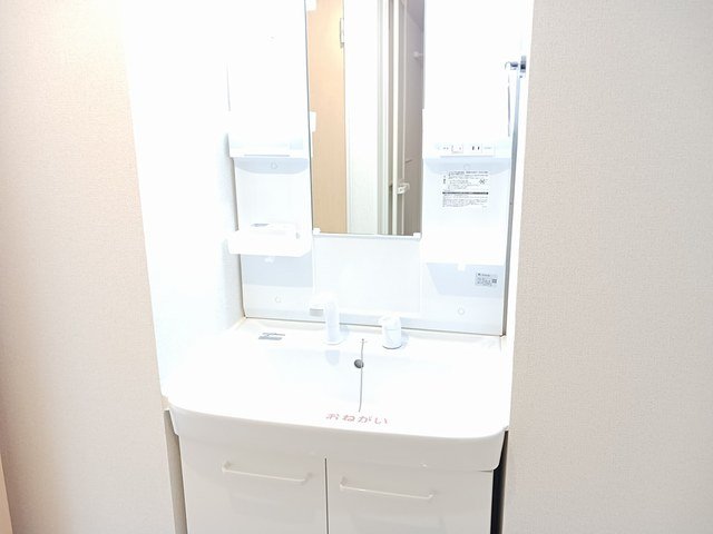 洗面設備　洗面所です
