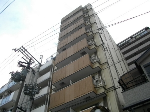 建物外観　オートロック付きで安心です♪