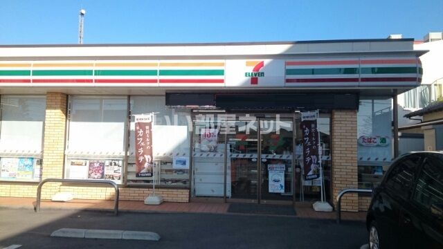コンビニ　セブンイレブン 大宮桜木4丁目店（コンビニ）まで580m