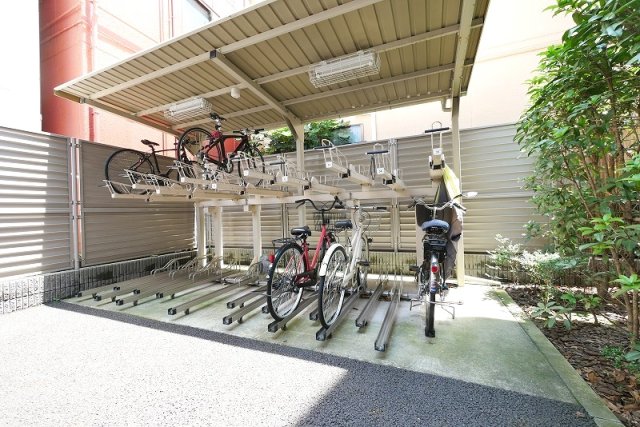 建物外観　落ち着いた雰囲気の外観です
