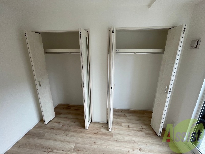 収納　収納もバッチリあるのでお部屋が片付きますよ！