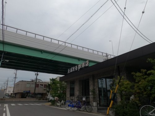 飲食店　支留比亜珈琲 岩塚店（飲食店）まで728m