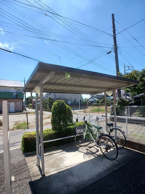 ＪＲ八高線 群馬藤岡駅 徒歩17分 2階建 築16年の外観写真