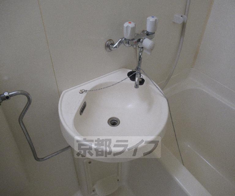 洗面設備　きれいな玄関です。