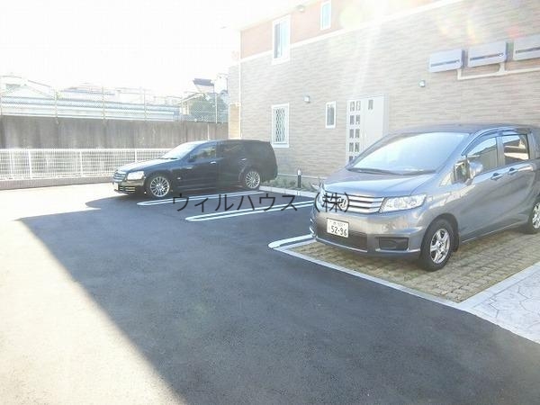 駐車場　駐車しやすい！