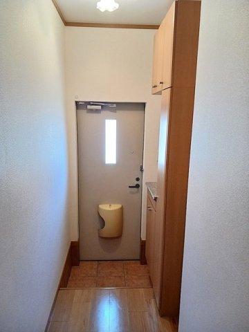 玄関　落ち着いた玄関です