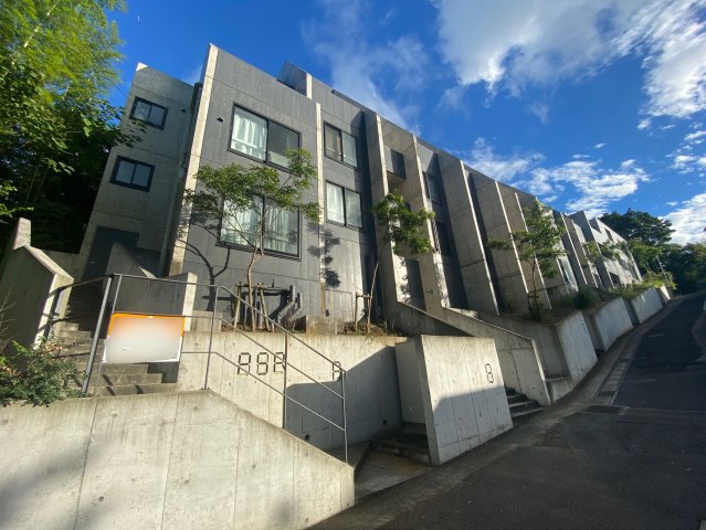 ＪＲ総武線 千葉駅 徒歩5分 築11年