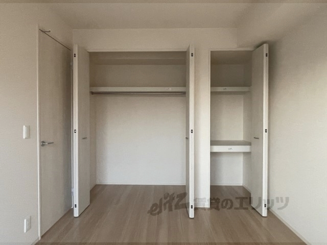 収納　洋室部分