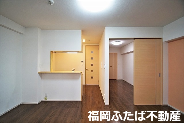 エスポワール豊の居間写真
