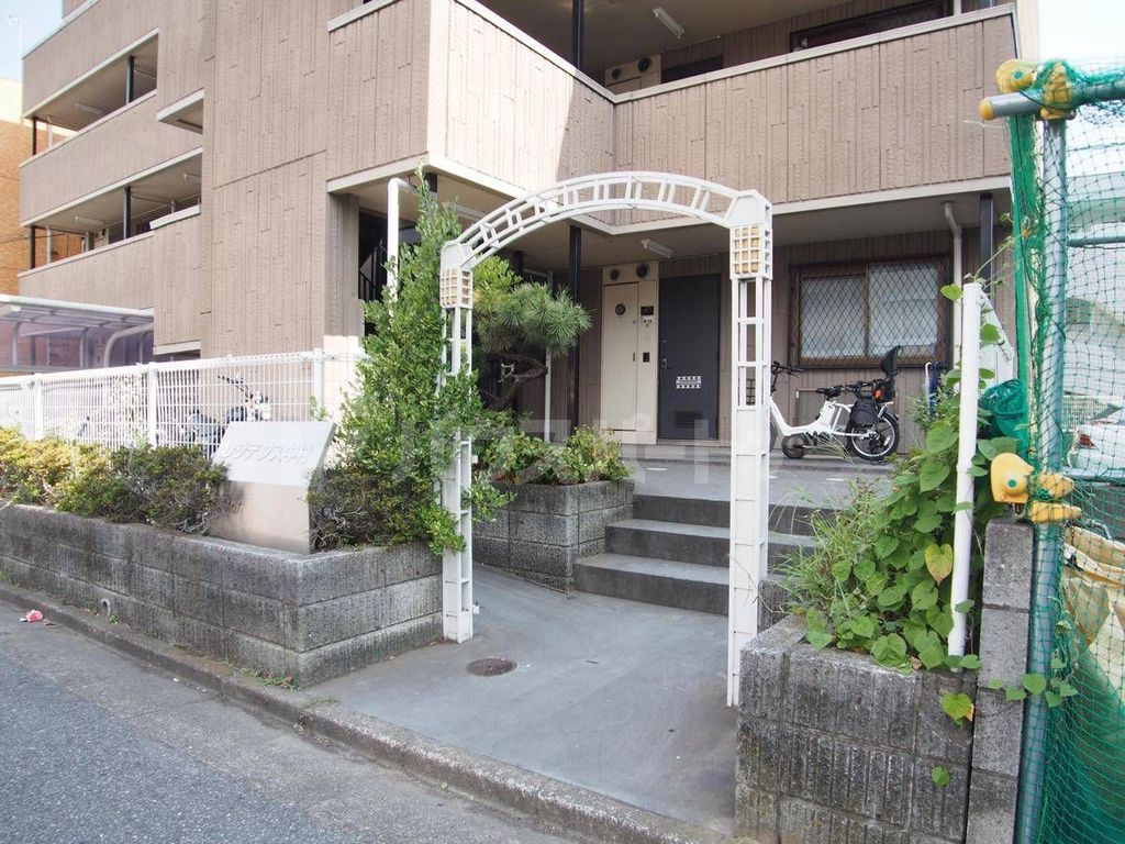 レジデンス中村の外観写真