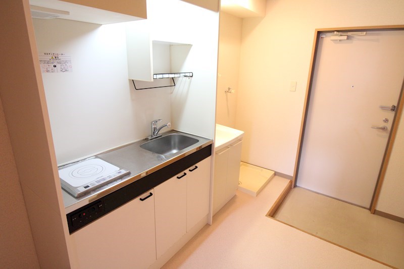 キッチン　※別部屋参考写真