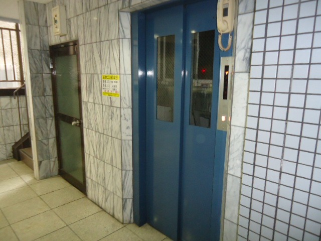ロビー
