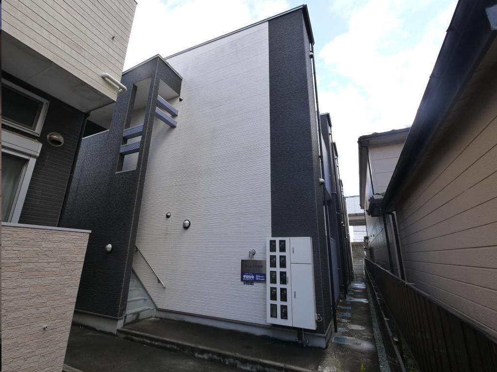 建物外観　「コームナタ長町」外観写真