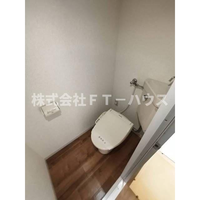 プレジール秋のトイレ写真