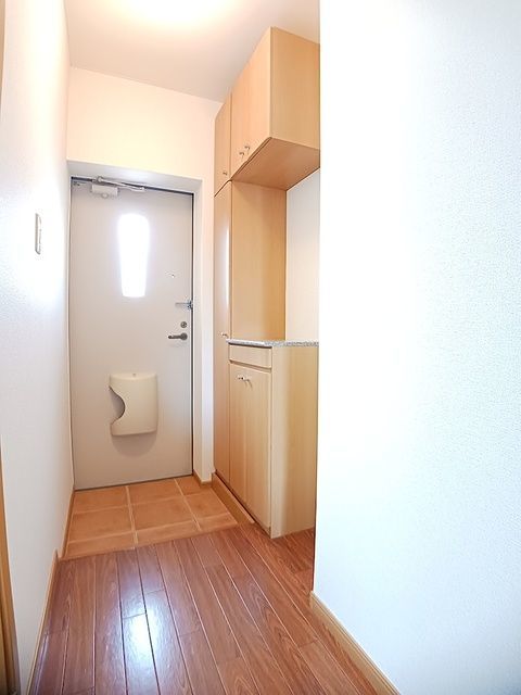 わかやま電鉄貴志川線 吉礼駅 徒歩15分 2階建 築21年の玄関写真