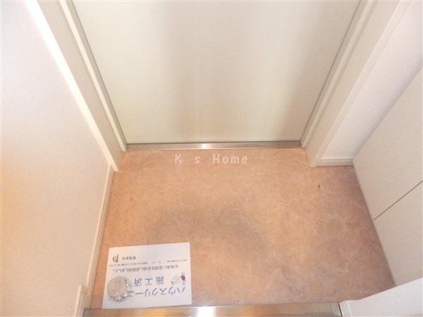 玄関　玄関
