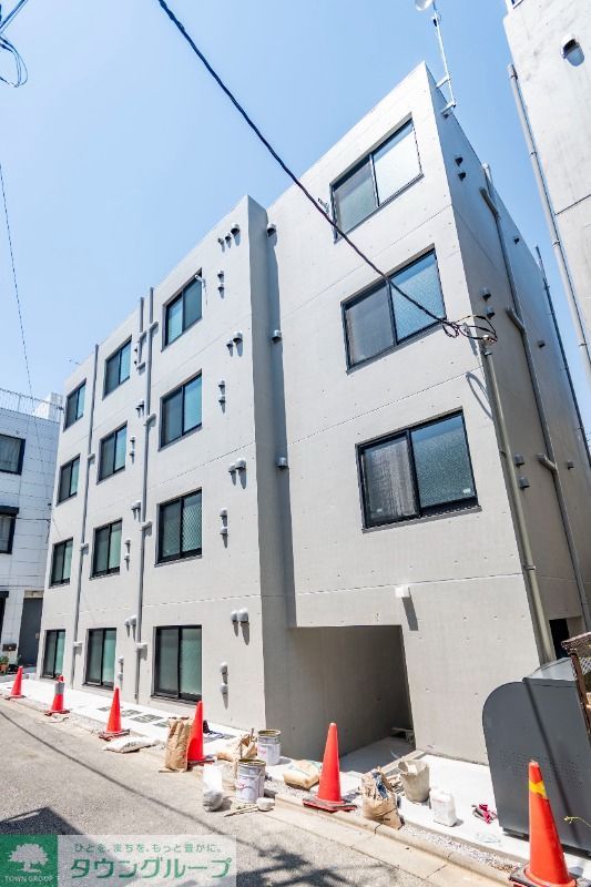 建物外観　建築中