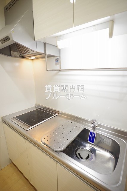 ＪＲ阪和線 杉本町駅 徒歩6分 3階建 築9年のキッチン写真