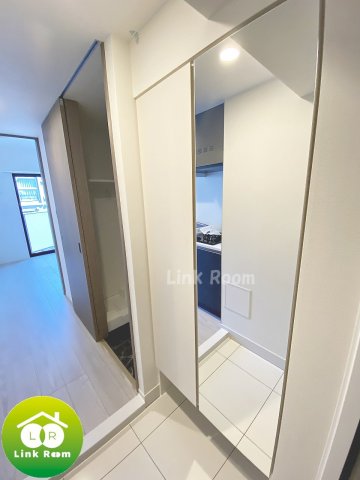 クレイシア森下ステーションサイトの玄関写真