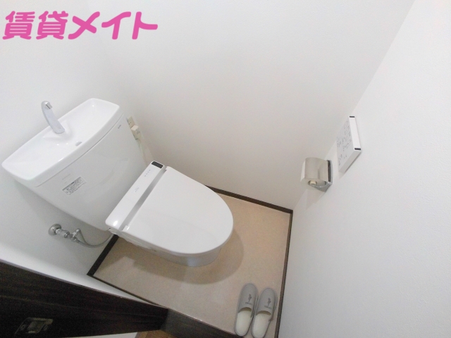 トイレ　トイレ