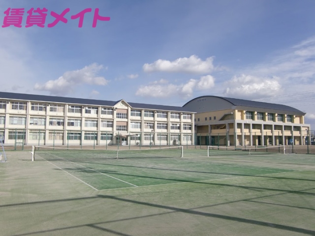 高校・高専　三重県立北星高等学校（高校・高専）まで2500m