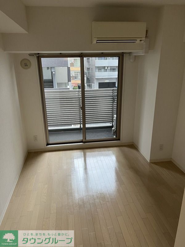 エグゼ北大阪の居間写真