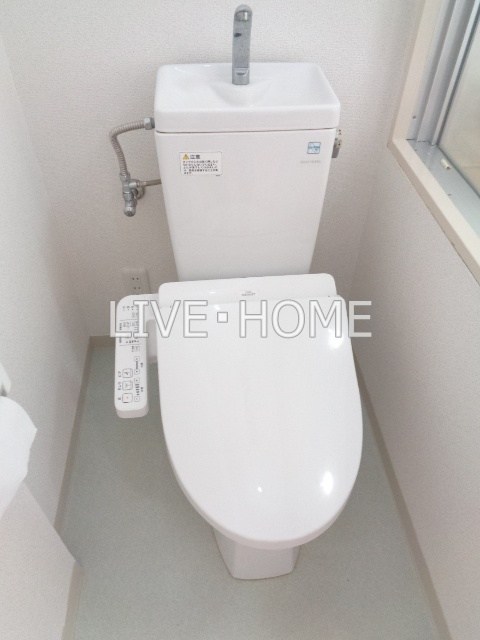 ＪＲ総武線 阿佐ケ谷駅 徒歩16分 3階建 築24年のトイレ写真