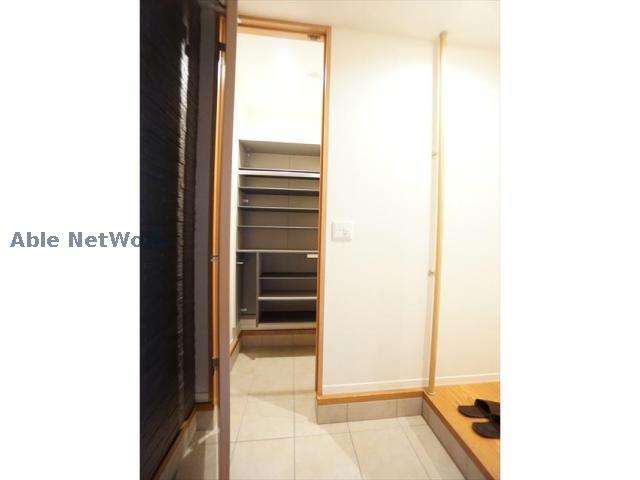 玄関　※同型イメージ(105)