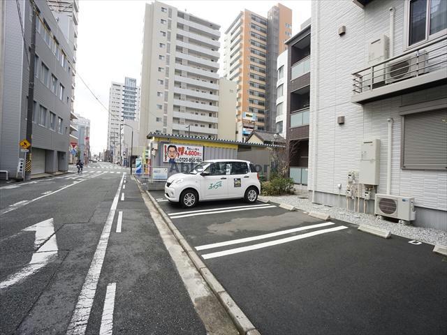 駐車場　駐車場