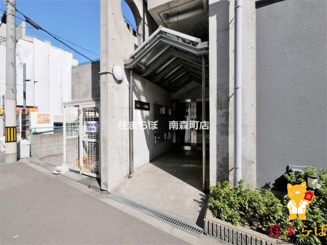 エントランス　共用部の印象も大切に