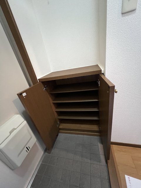 収納　※写真は他号室です