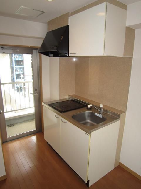 キッチン　同建物内参考写真