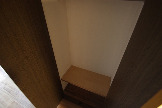 収納　※別室の写真です