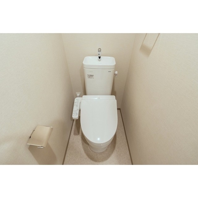 ドゥーエ横濱鶴見のトイレ写真