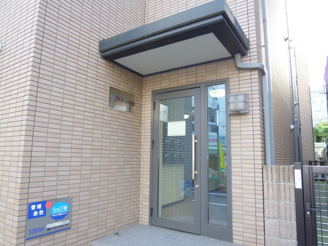 エントランス　★オートロック付きエントランス★